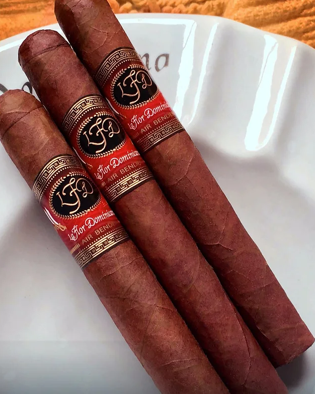 La Flor Dominicana Air Bender Poderoso - Click for details