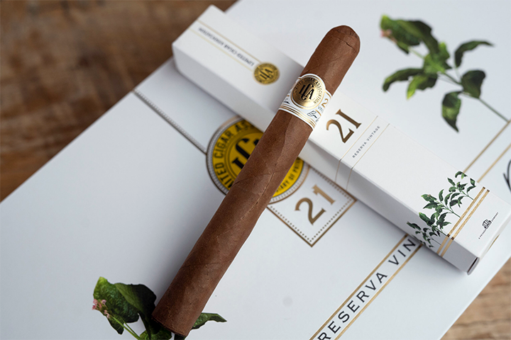 LCA Reserve Vintage 2021 by Privada Cigar Club