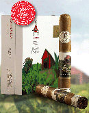 Montecristo White Vintage Connecticut Double Corona - Click for details